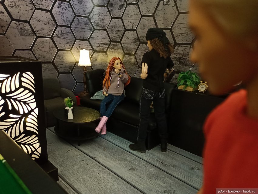 73. "Интересные у тебя знакомые... " | Бэйбики 73. "Интересные у тебя знакомые... "