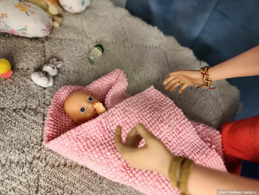 Одень меня — Куклы Barbie (Барби): Looks (фото 2)