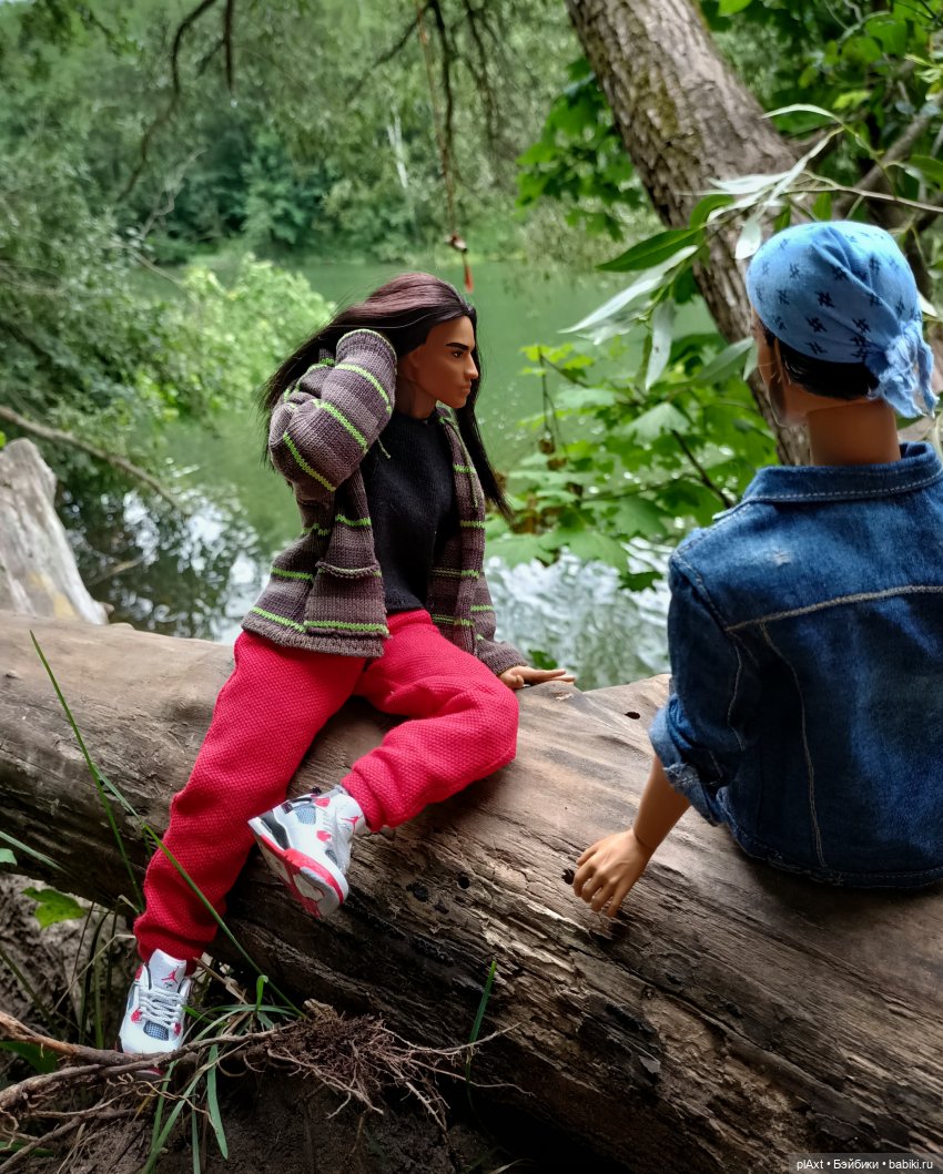 Фил и Ромка. Конная прогулка