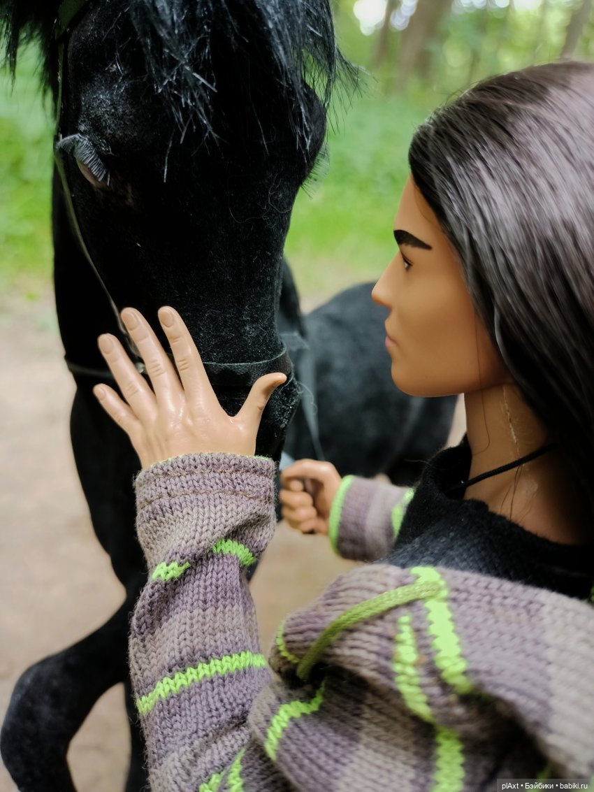 Фил и Ромка. Конная прогулка