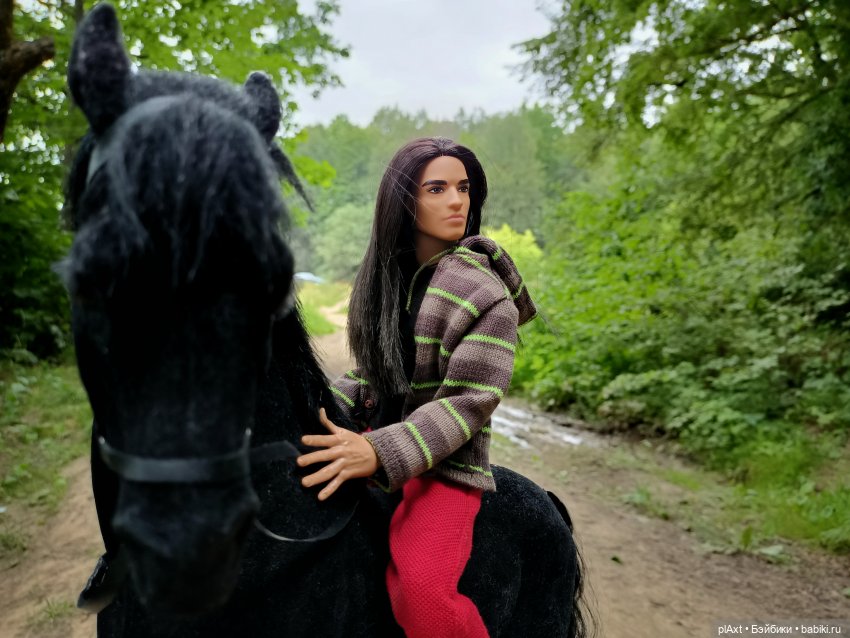 Фил и Ромка. Конная прогулка