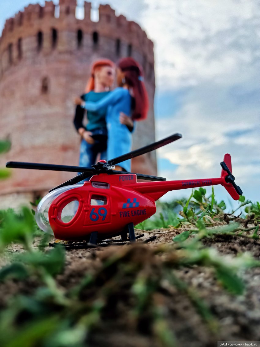 Мальчики вырастают, но — Куклы Barbie (Барби): Looks