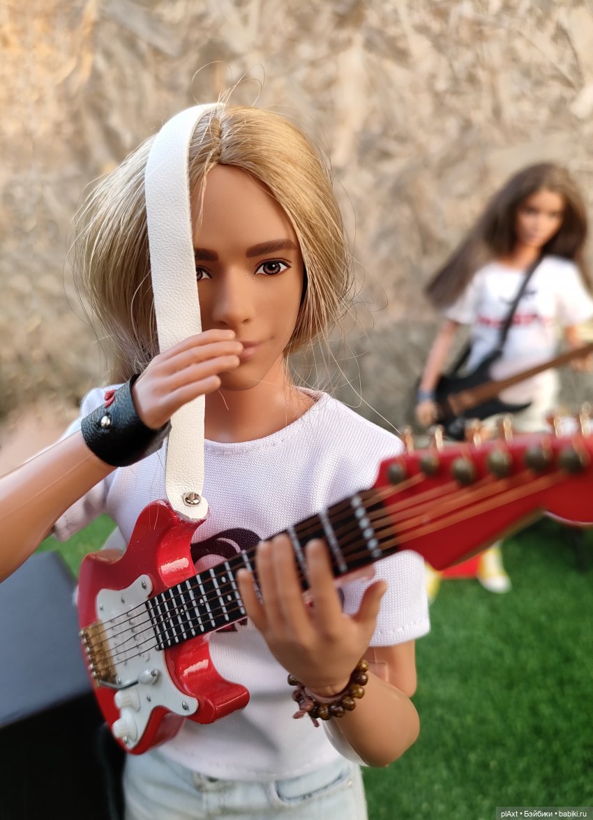 MadFox. 09/09. АУКЦИОН — Кукольные флешмобы: Эстафеты