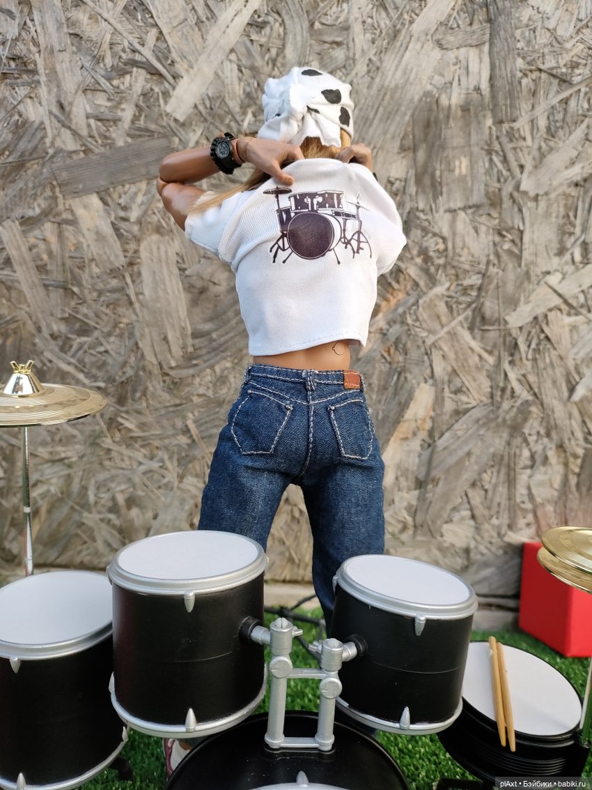 MadFox. 09/09. АУКЦИОН — Кукольные флешмобы: Эстафеты (фото 8)