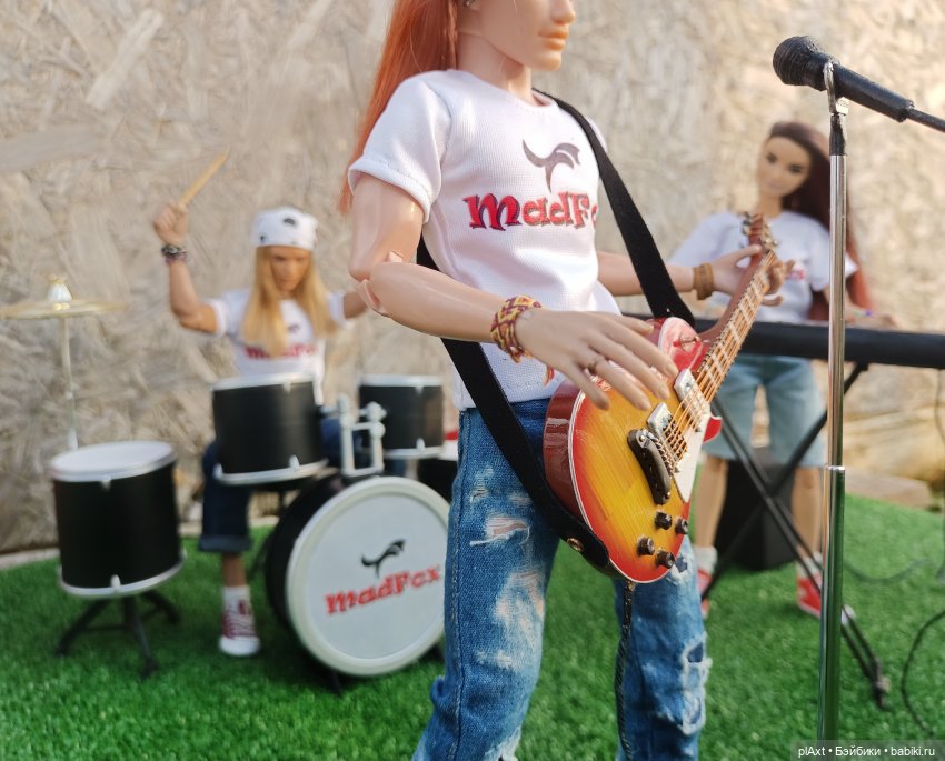 MadFox. 09/09 — Кукольные флешмобы: Эстафеты (фото 8)