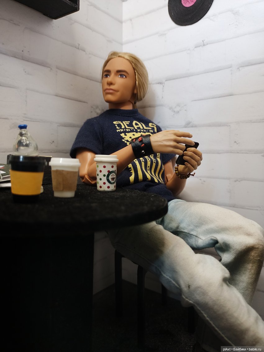 79. "У кого это Я пятая?.."