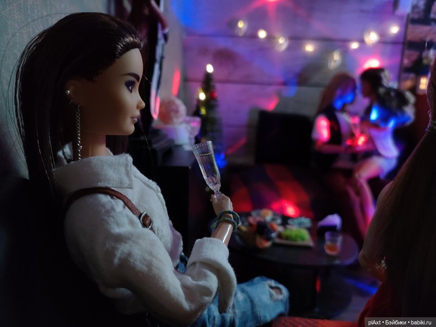 Корпоратив 🎄24 — Куклы Barbie (Барби): Looks