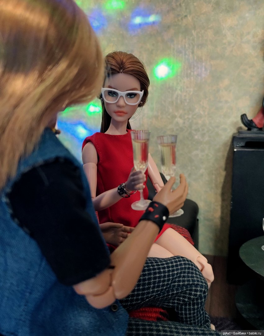 Корпоратив 🎄24 — Куклы Barbie (Барби): Looks