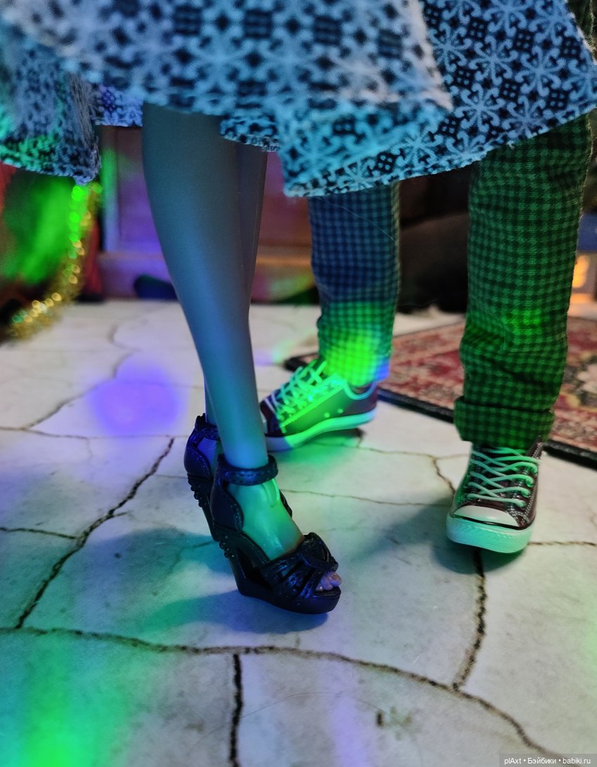 Корпоратив 🎄24 — Куклы Barbie (Барби): Looks