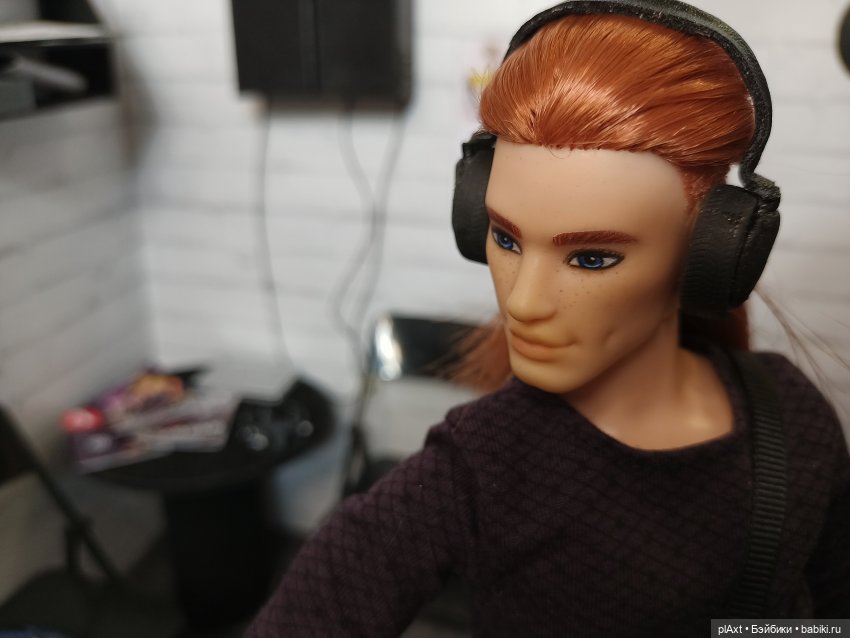 83. "Почему...?" — Кукольные фотоистории и сериалы: комиксы