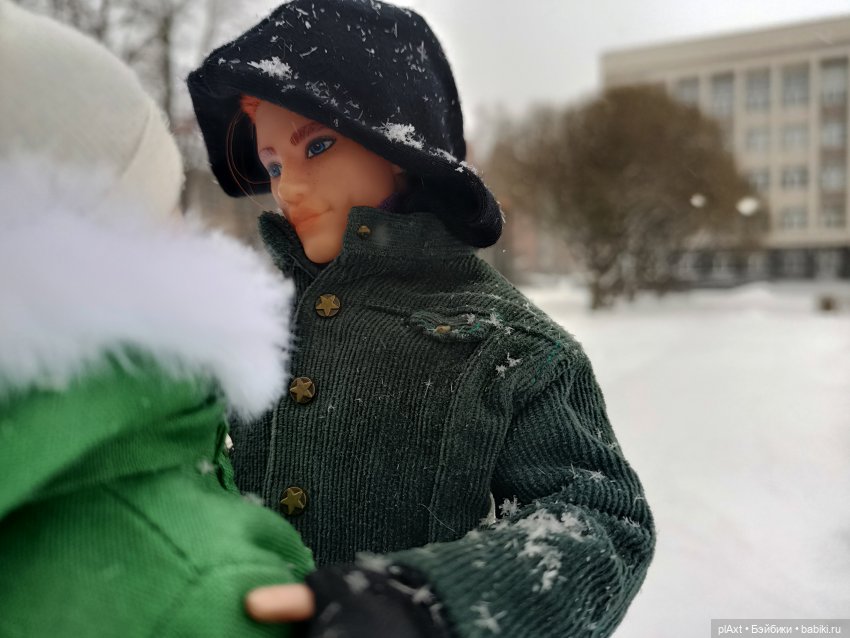 83. "Почему...?" — Кукольные фотоистории и сериалы: комиксы