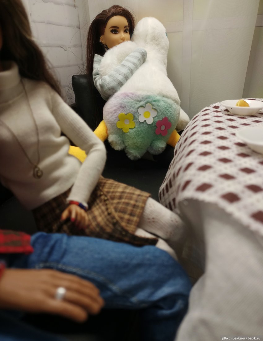 "- Зачем мне этот конь — Куклы Barbie (Барби): Looks