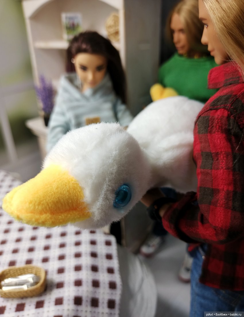 "- Зачем мне этот конь — Куклы Barbie (Барби): Looks (фото 9)