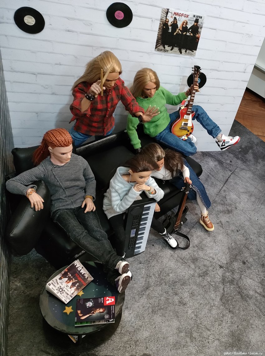 Все на фотосет 📸 — Куклы Barbie (Барби): Looks