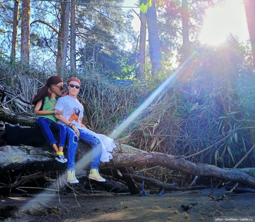 ЛиС. "Мы к вам заехали..."