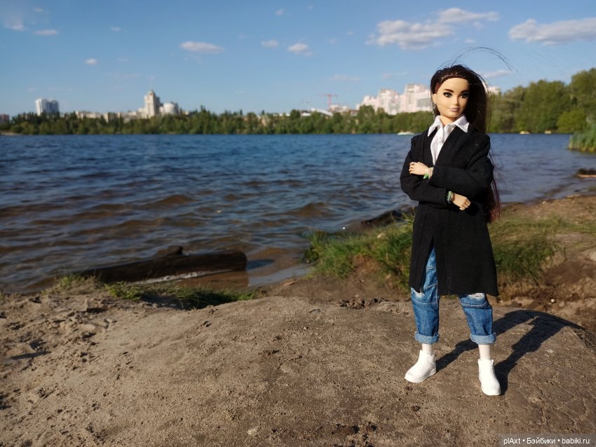 Улька. "Мы к вам заехали на..."