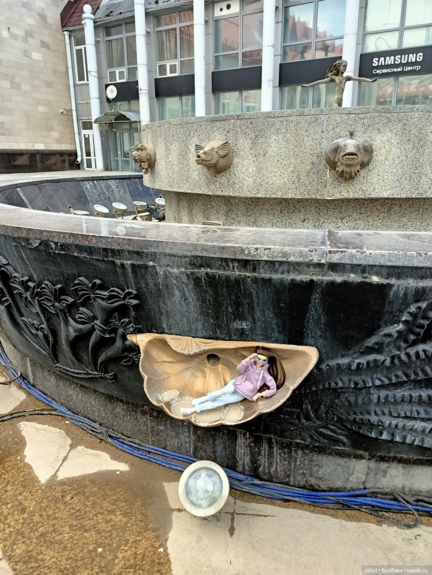 Улька. "Мы к вам заехали на..."