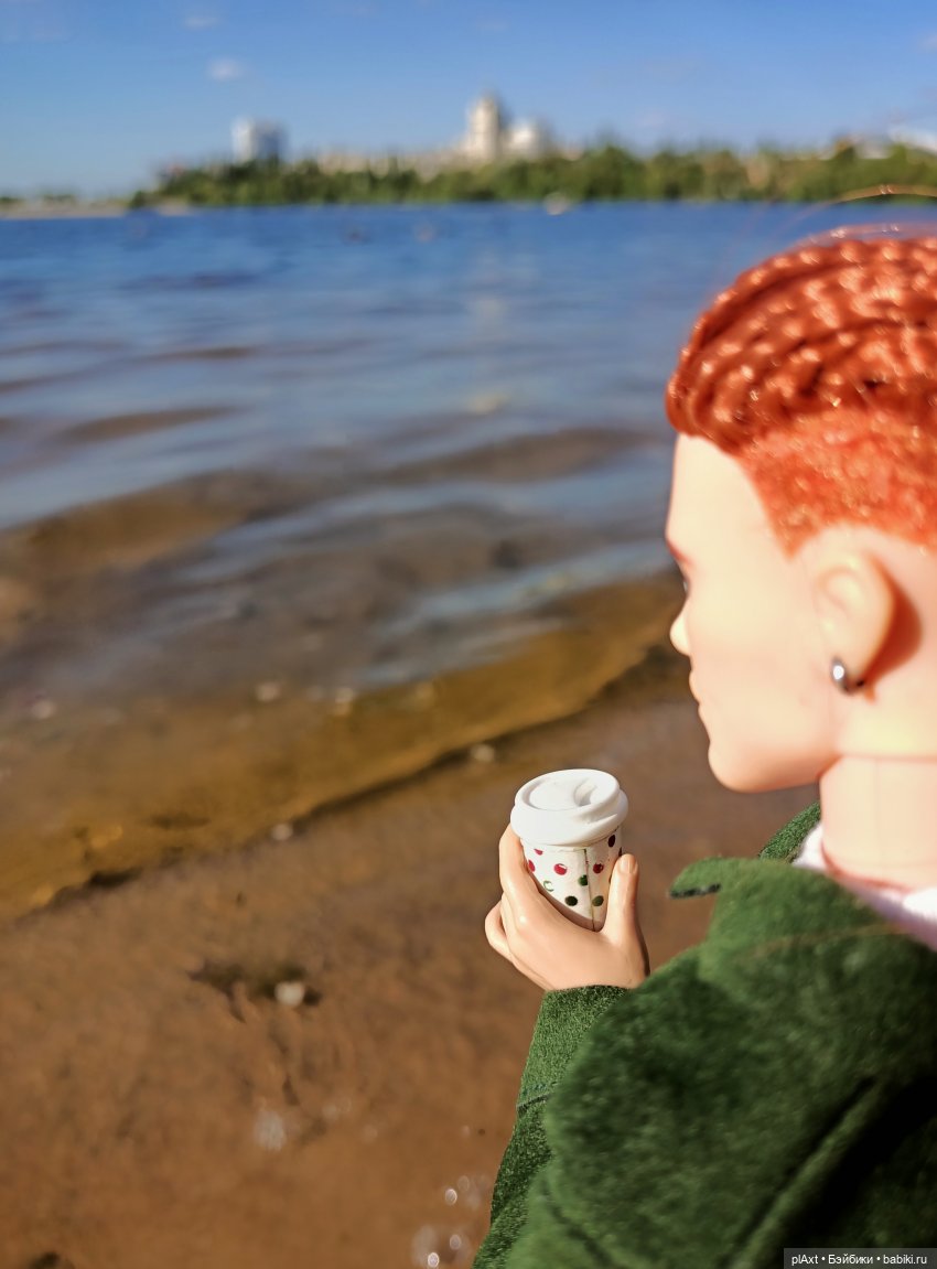 ЛиС. "Мы к вам заехали..."