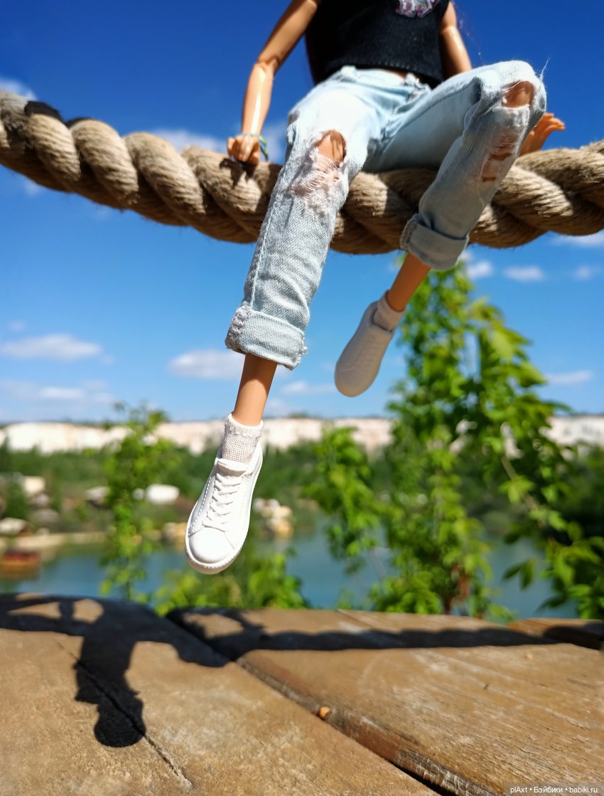 Улька. "Мы к вам заехали на..."