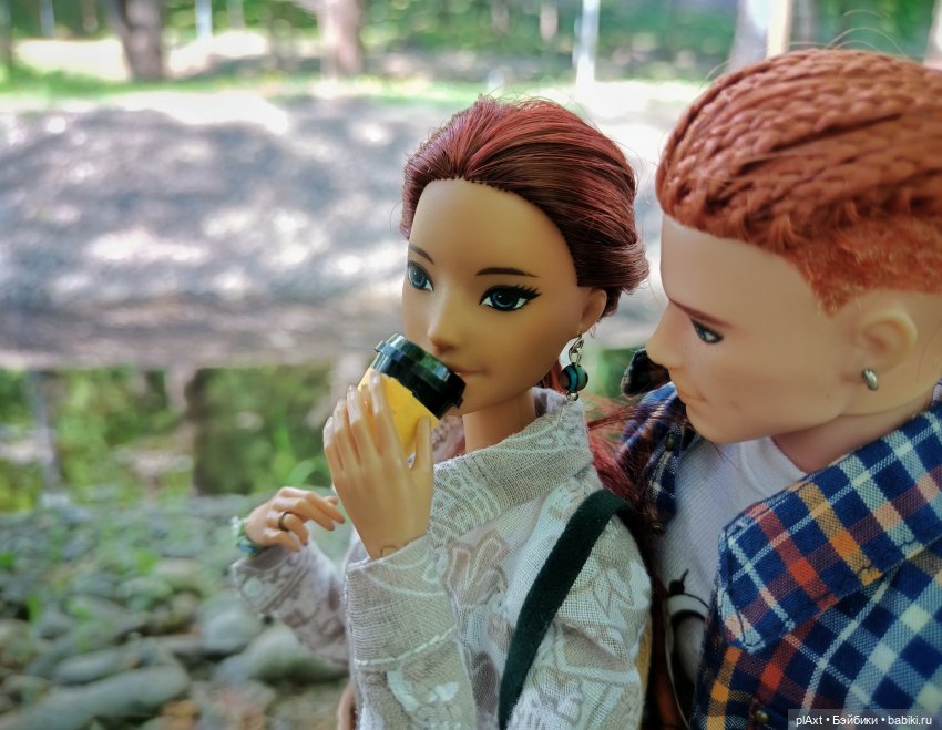 ЛиС. "Мы к вам заехали..."