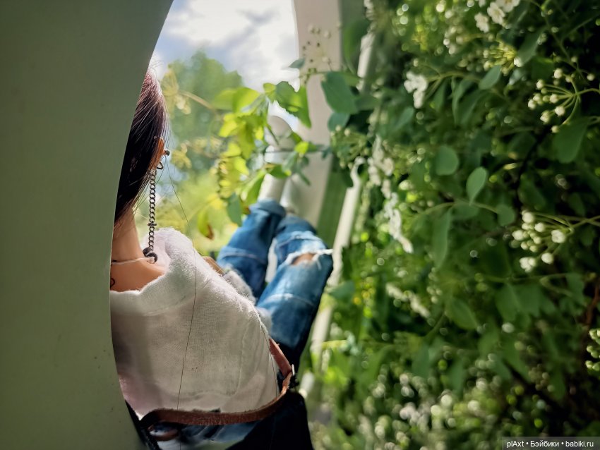 Улька. "Мы к вам заехали на..."