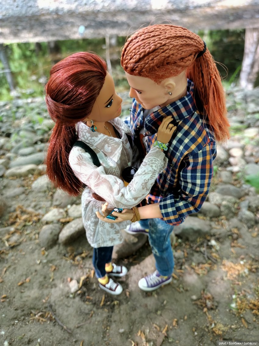 ЛиС. "Мы к вам заехали..."