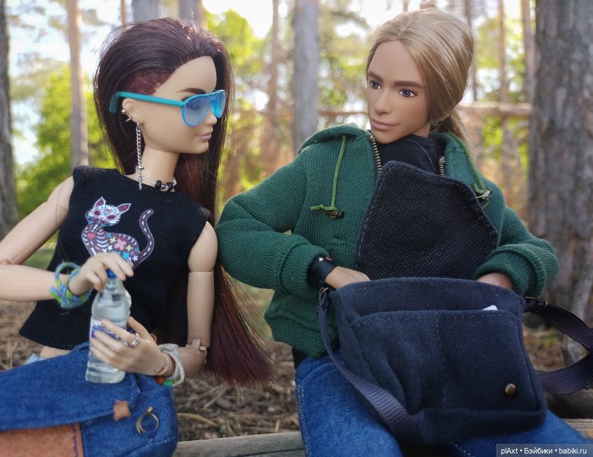 Улька и... "Мы к вам заехали на..."