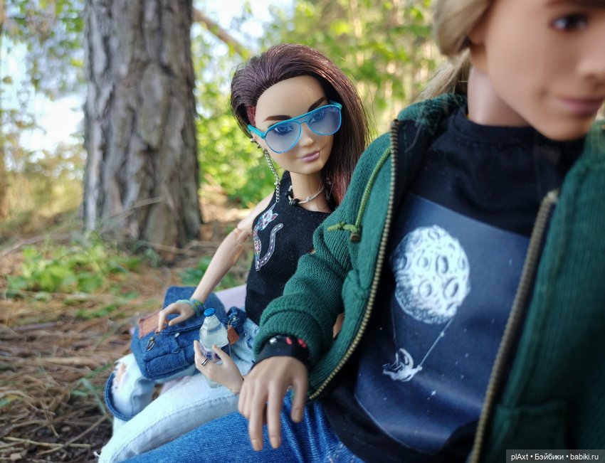 Улька и... "Мы к вам заехали на..."