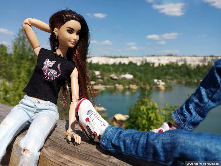 Улька и... "Мы к вам заехали на..."