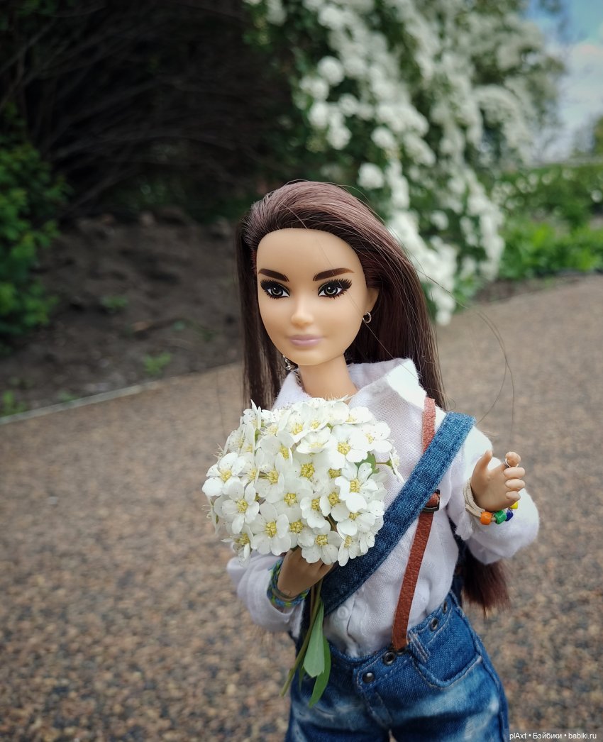 Улька и... "Мы к вам заехали на..."