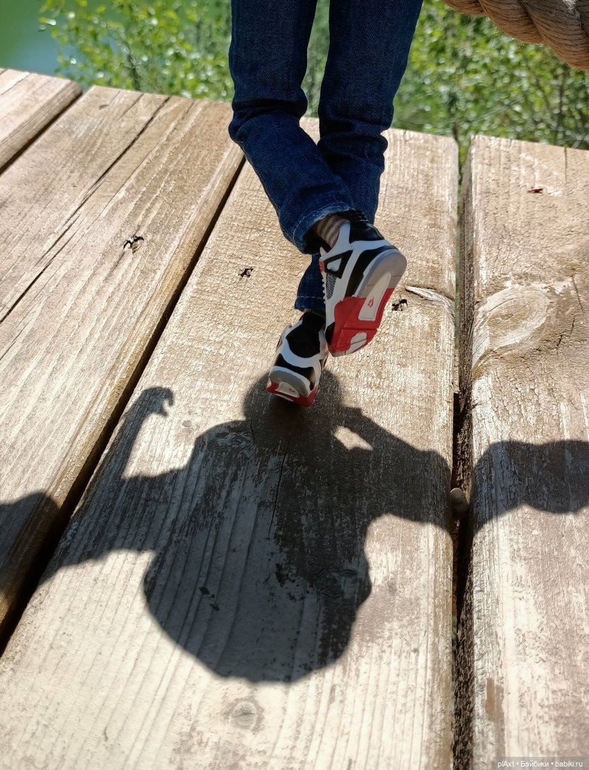 Улька и... "Мы к вам заехали на..."