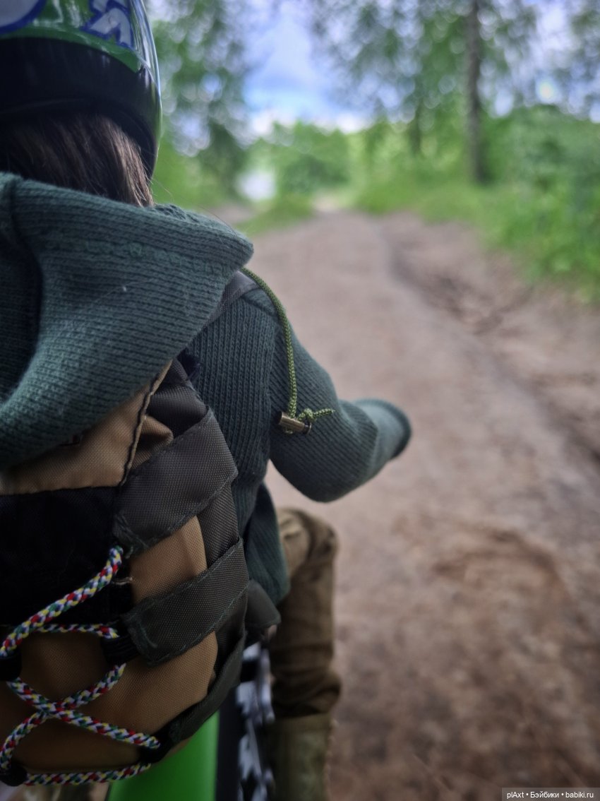 По пути — Куклы Barbie (Барби): Looks (фото 7)