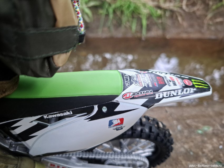 По пути — Куклы Barbie (Барби): Looks (фото 5)