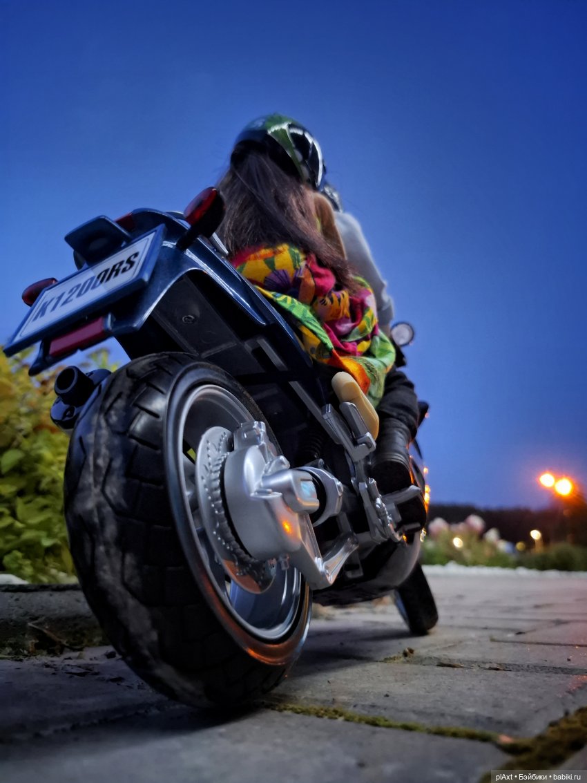 Вечерний заезд 🏍 — Куклы Barbie (Барби): Looks (фото 2)