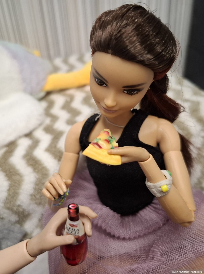 100. Пиццу заказывали? 😉 — Кукольные фотоистории и сериалы: комиксы