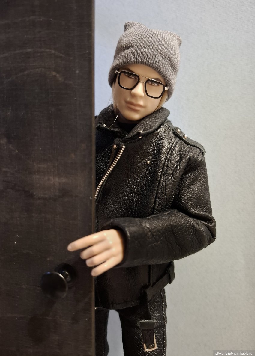 101. "Матушка? Здрасте..."