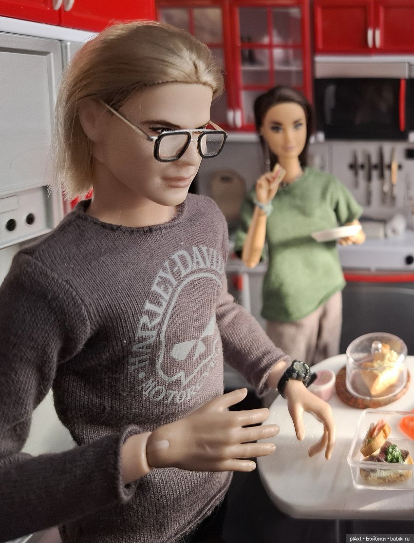 101. "Матушка? Здрасте..."