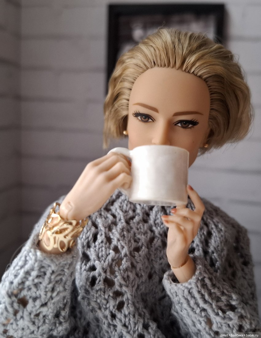 101. "Матушка? Здрасте..."