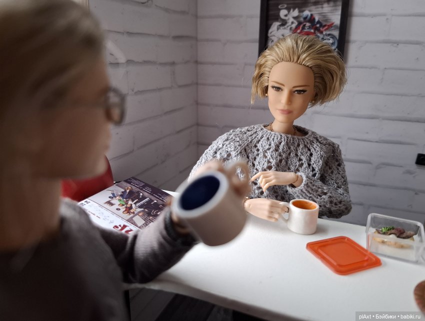 101. "Матушка? Здрасте..."