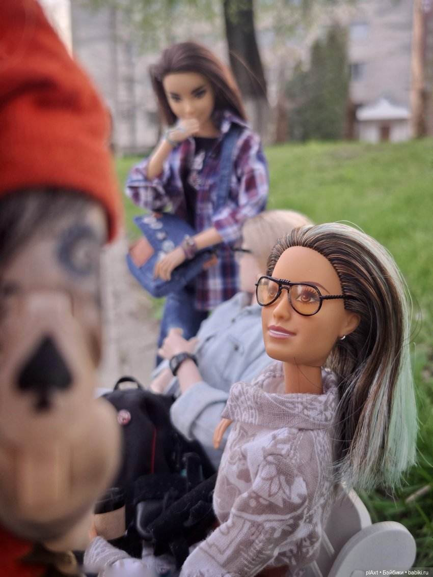Миша и Ко — Куклы Barbie (Барби): Looks