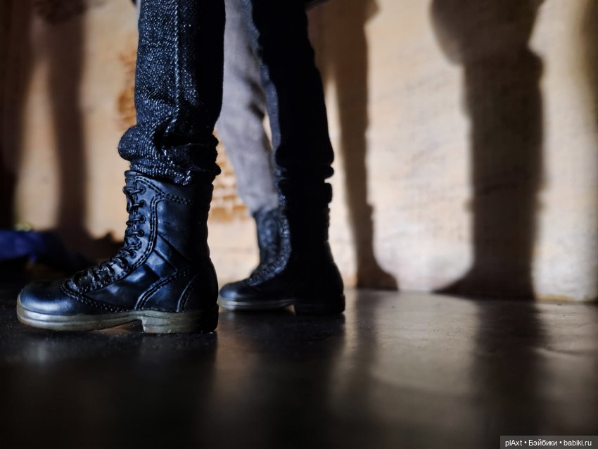 105. Ночь. Улица. Помойка. СОГ (16+) (фото 9)