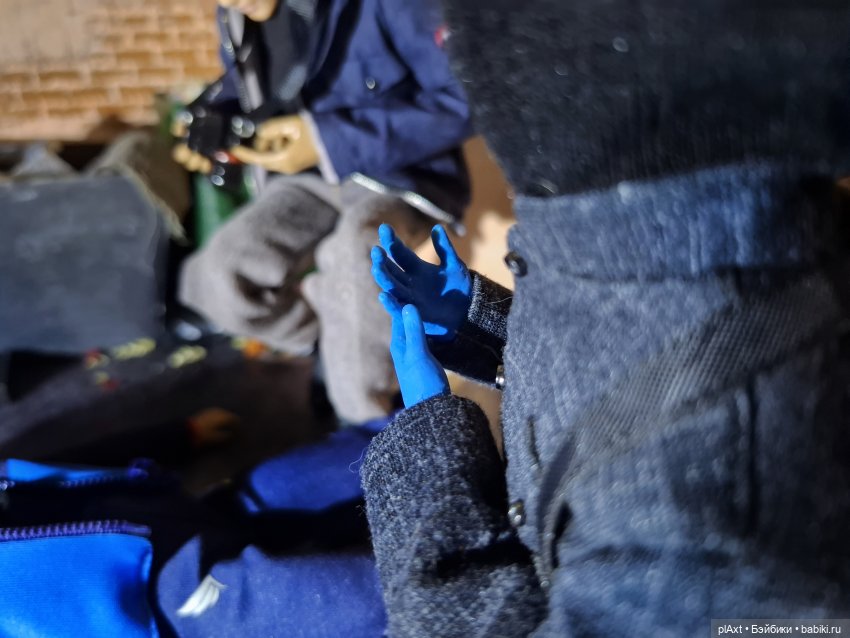 105. Ночь. Улица. Помойка. СОГ (16+)