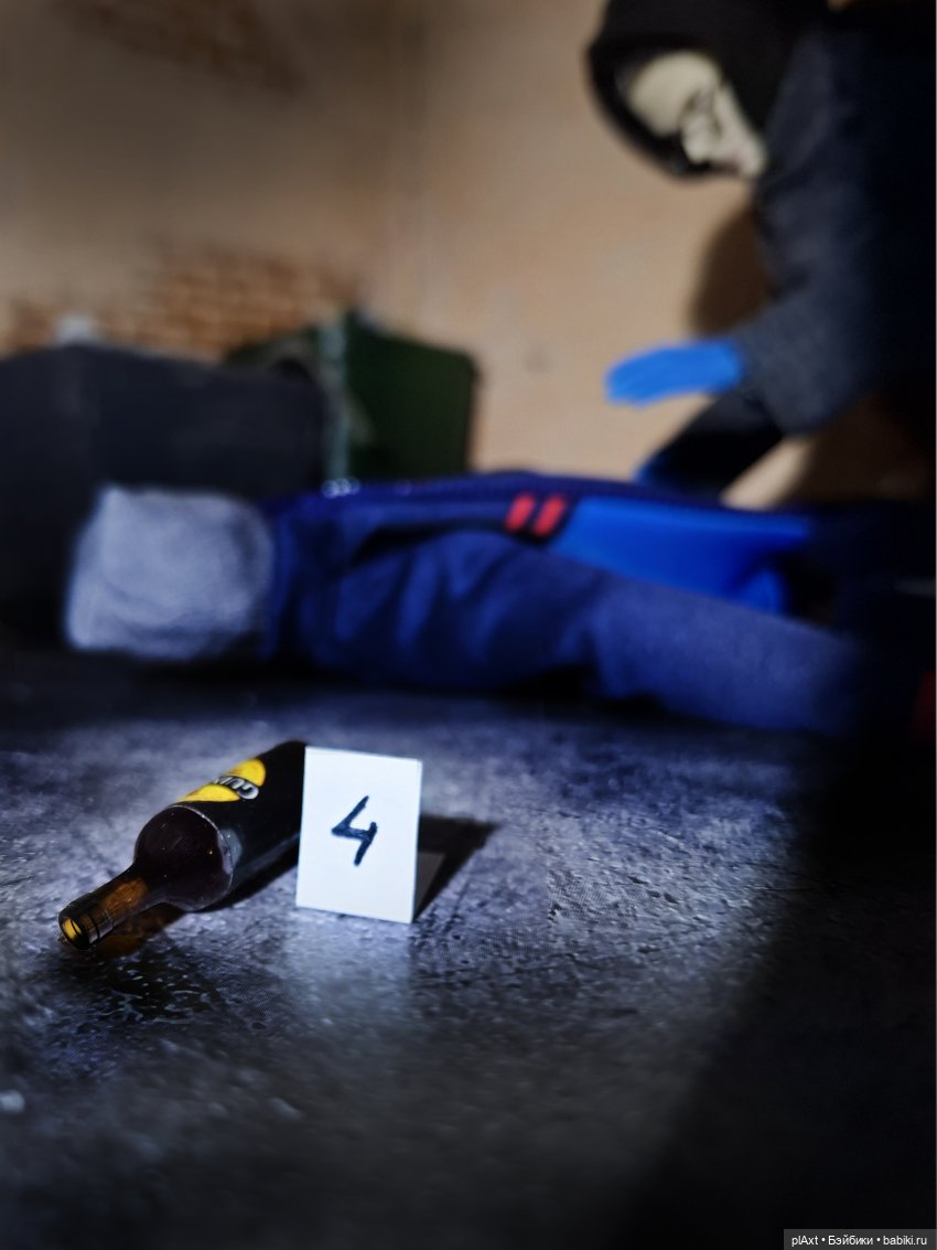 105. Ночь. Улица. Помойка. СОГ (16+)