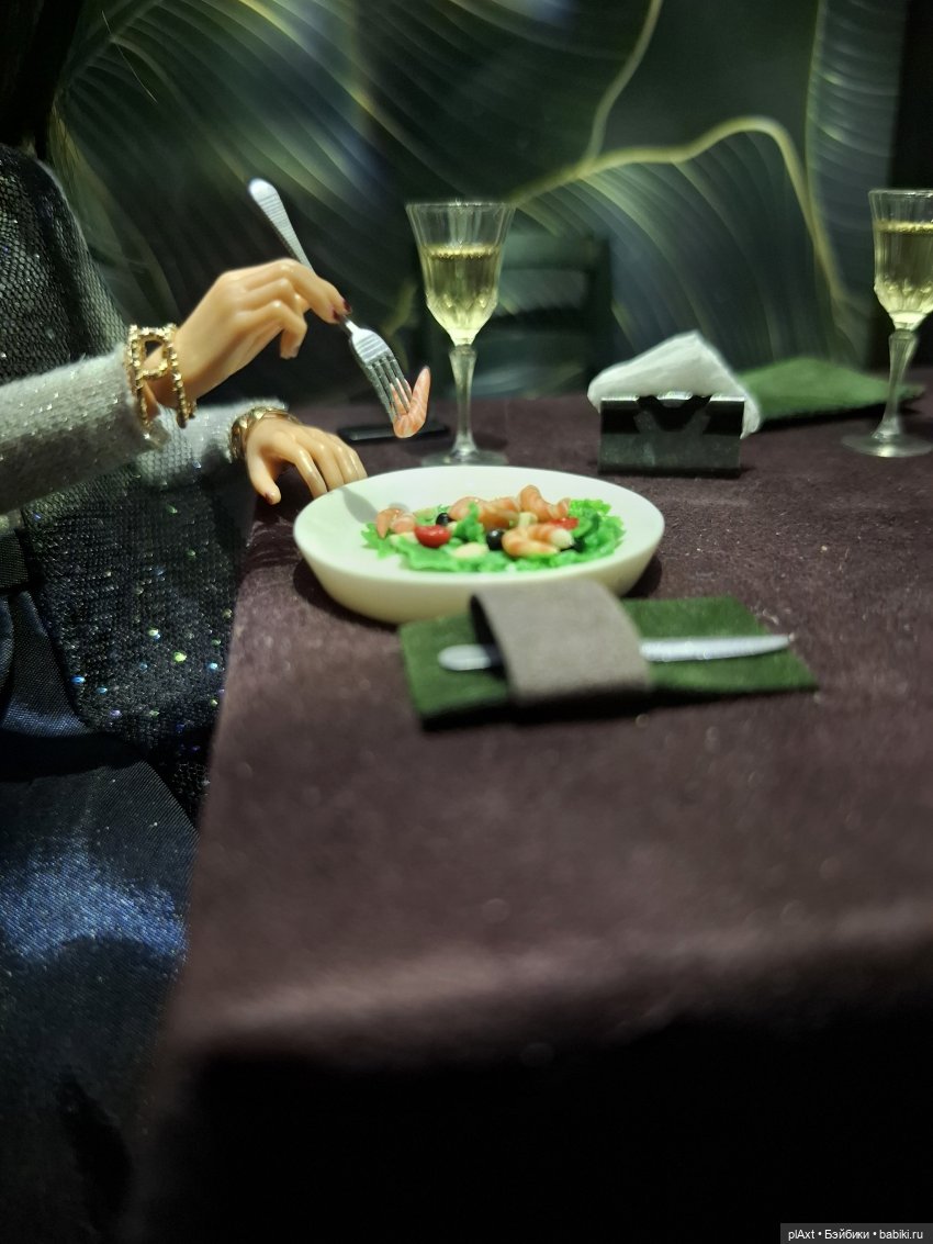 109. Сделка — Кукольные фотоистории и сериалы: комиксы