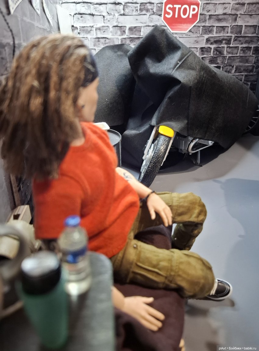 110. Гараж — Кукольные фотоистории и сериалы: комиксы