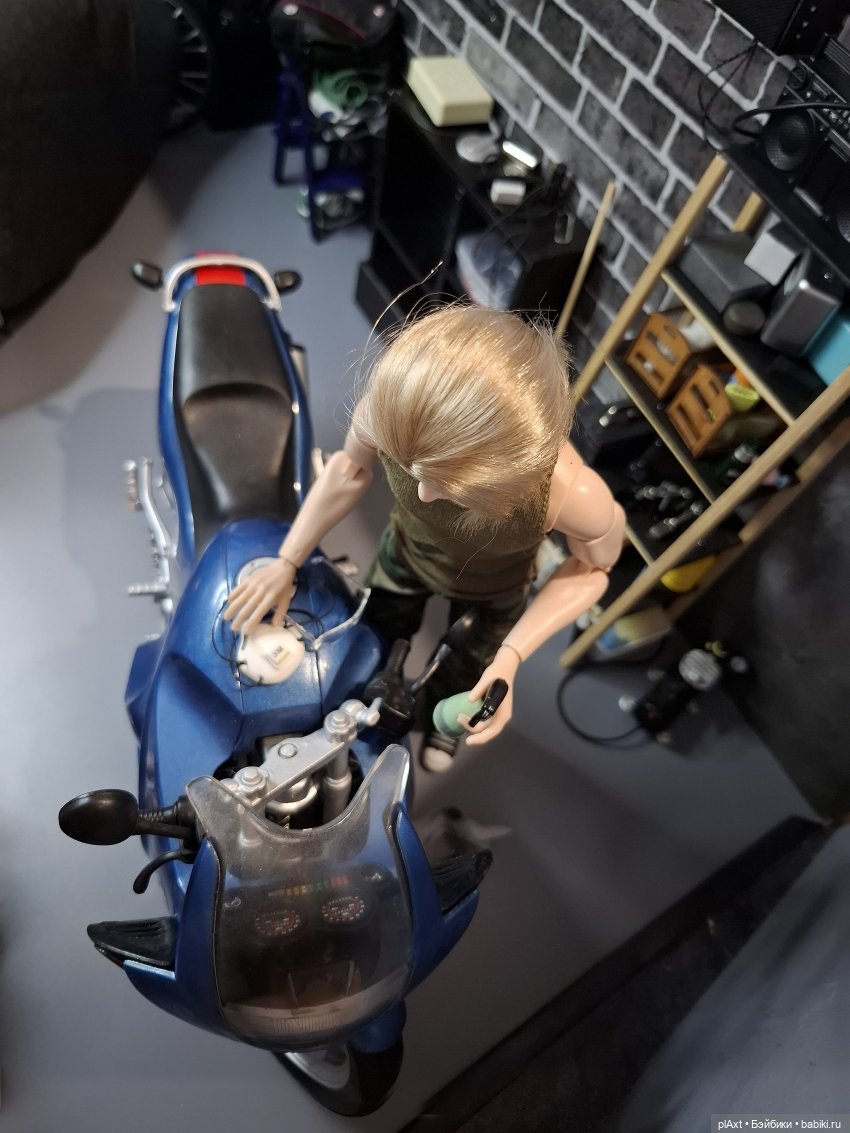 110. Гараж — Кукольные фотоистории и сериалы: комиксы