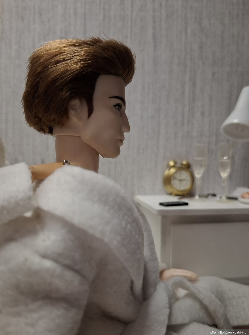 111. Каждому своя выгода — Кукольные фотоистории и сериалы: комиксы