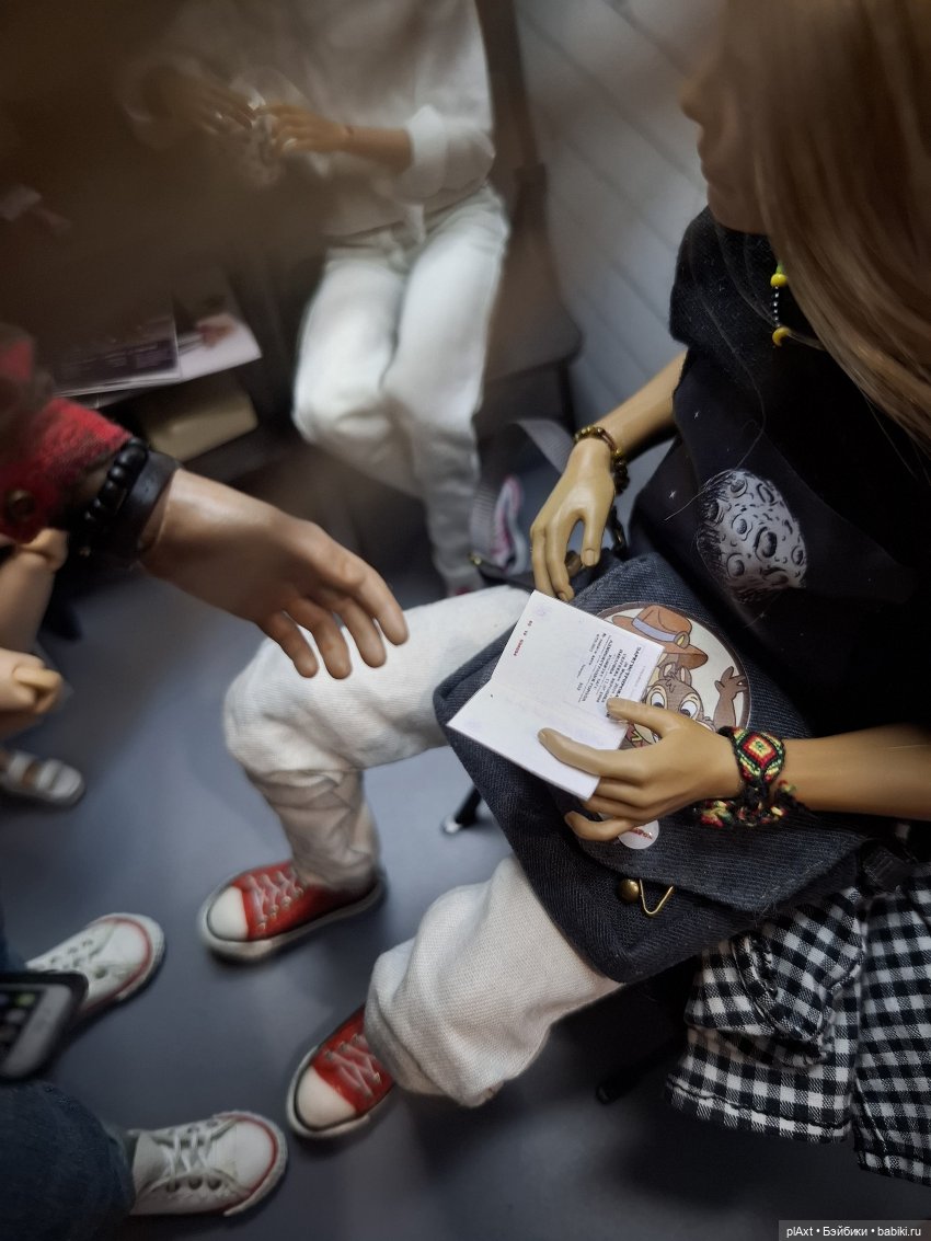 113. "О чём спорим?.. - Главное, на что!"