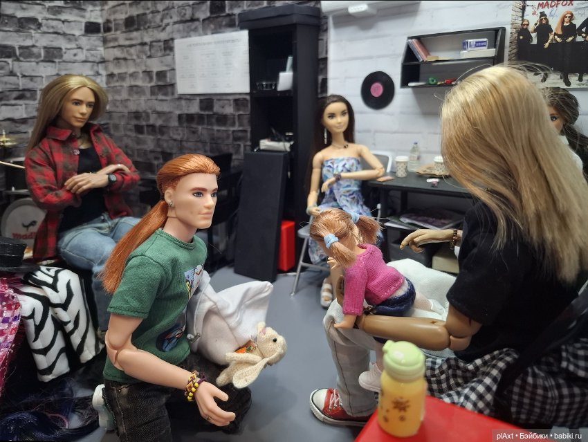 113. "О чём спорим?.. - Главное, на что!"