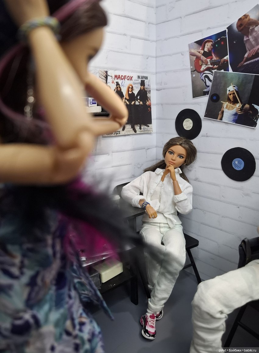 113. "О чём спорим?.. - Главное, на что!"